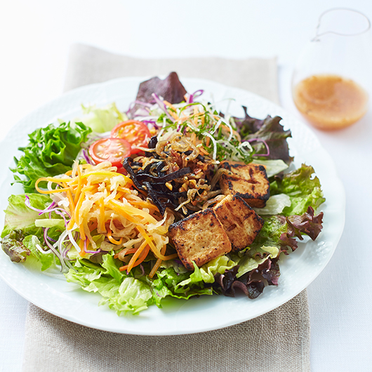 じゃこと焼き厚揚げのカルシウムサラダ