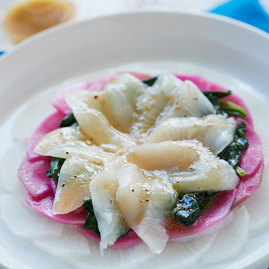 青森県水揚げ平目のカルパッチョ