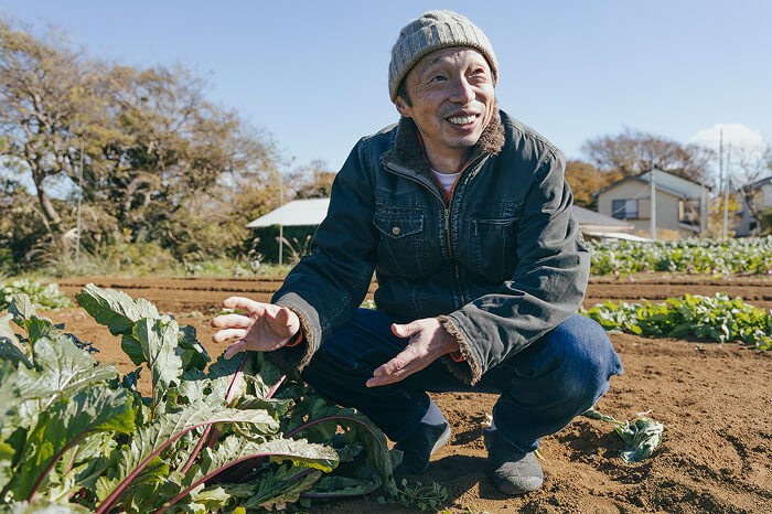 青木農園の早瀬さんの写真