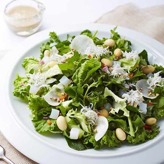 春の七草としらすのサラダ そばの実入り