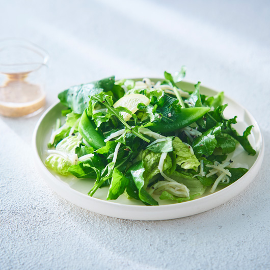 かつお節香る ルッコラのサラダ